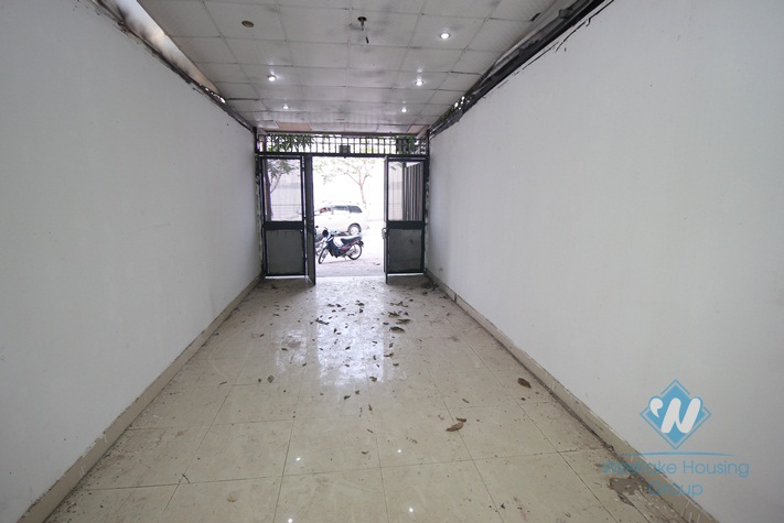 Lake view with three bedrooms house for rent in Tay Ho district, Ha Noi city